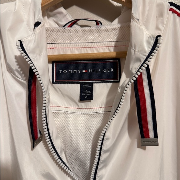Tommy Hilfiger Long Windbreaker Logo Jacket Women's Size Large White, Red & Blue - Picture 4 of 16